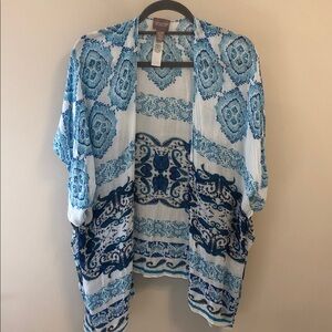 Chico's Blue and White Patterned Ruana
